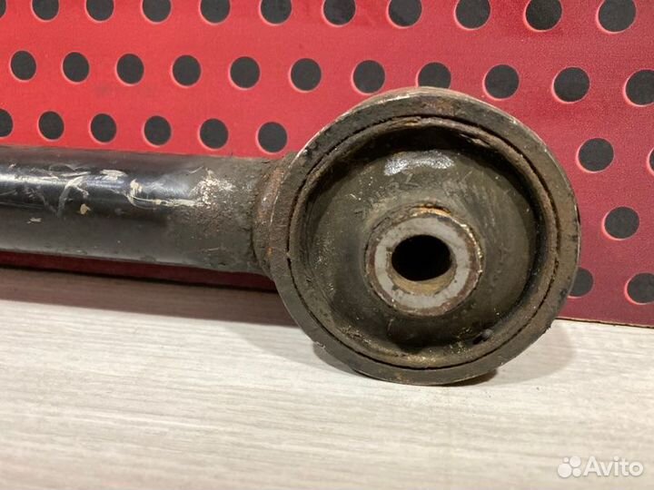 Рычаг задний Toyota Land Cruiser 200 2015