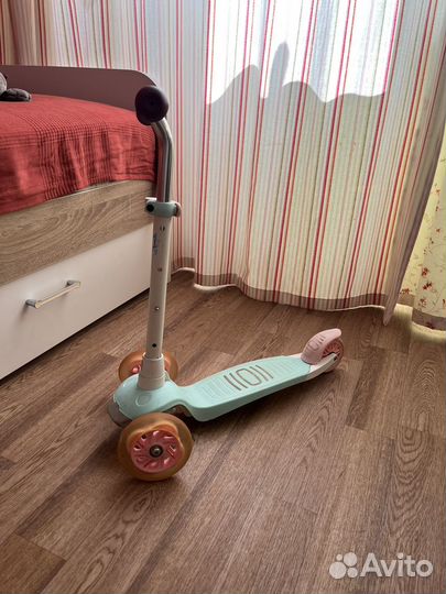 Самокат из декатлона 2-5 лет