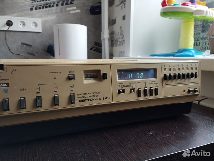 Видеомагнитофон электроника вм 12