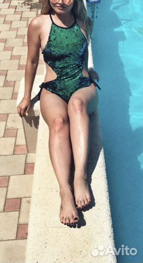 Купальник женский слитный