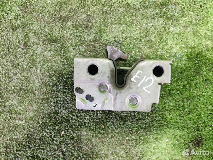 Замок капота volkswagen Caddy 4 2019