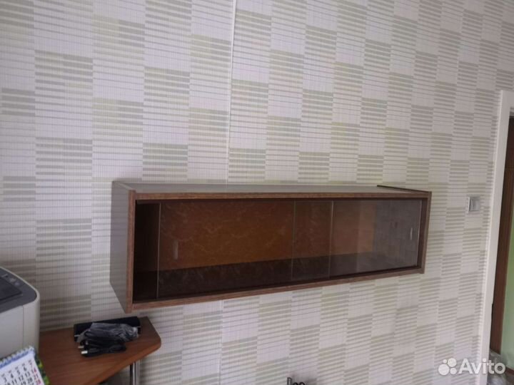 Полка книжная