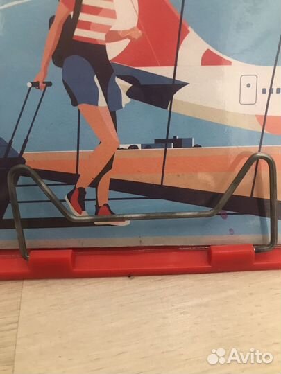 Подставка для учебников