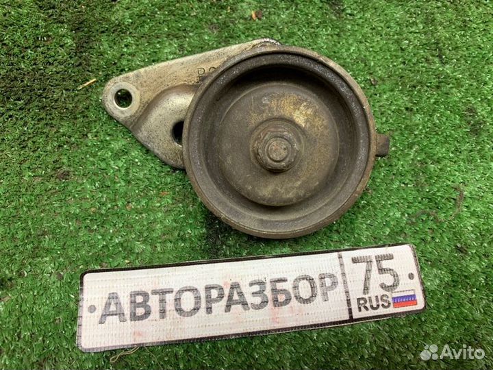 Натяжитель ремня генератора Honda Partner EY8 D16A