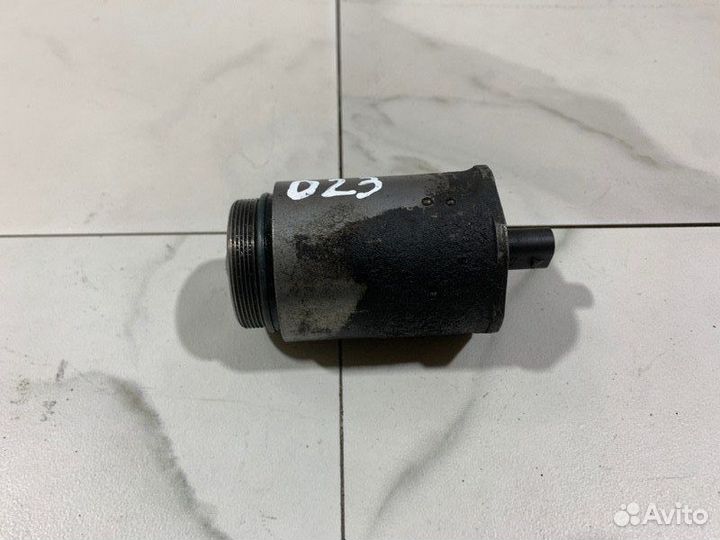 Клапан электромагнитный Mercedes W212 OM651