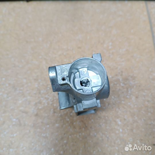 Замок зажигания Субару Легаси 2