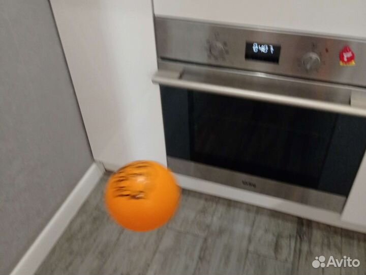 Суприм мяч умеет летать и из Огайо