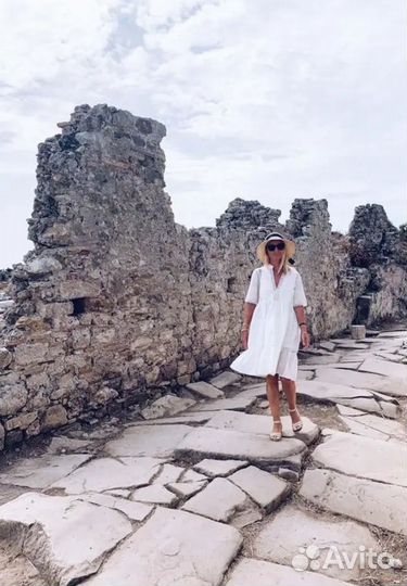 Платье белое S