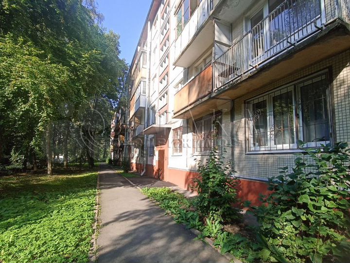 2-к. квартира, 41,7 м², 1/5 эт.