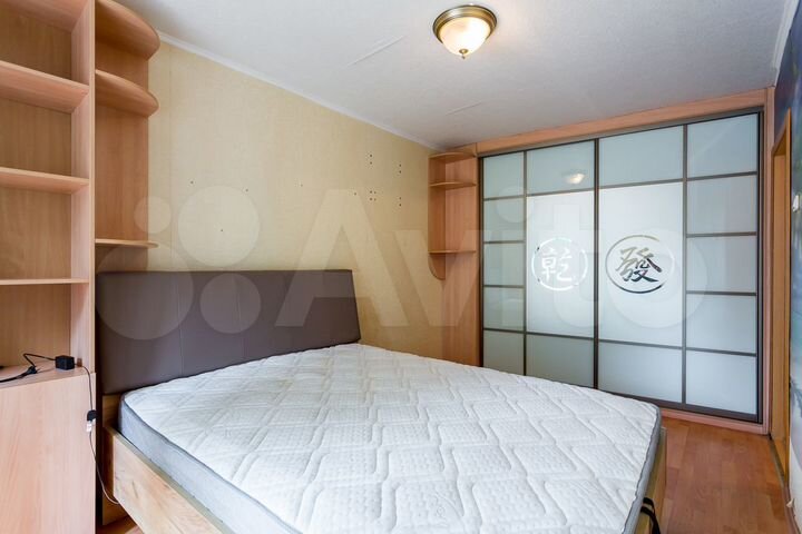 2-к. квартира, 50 м², 2/9 эт.