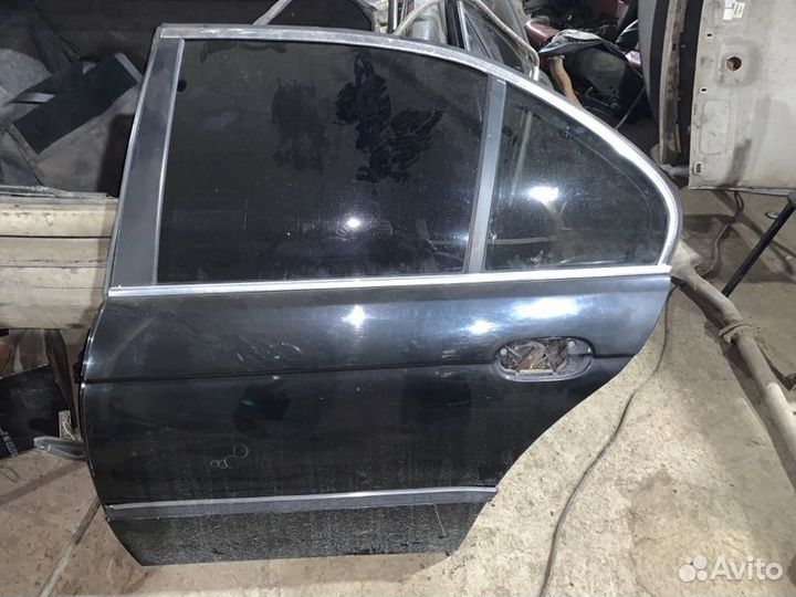 Дверь задняя левая Bmw 5-Series E39 M52B28 1999