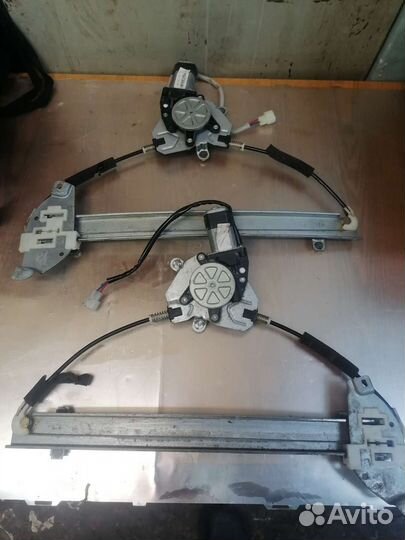 Стеклоподъемник