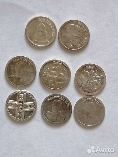 Серебряные монетовидные водочные жетоны