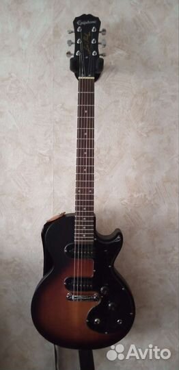 Электрогитара