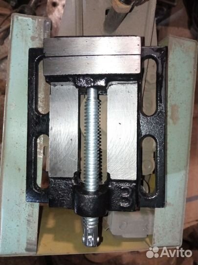 Сверлильный станок