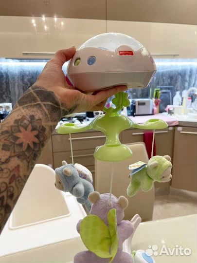 Мобиль fisher price мечты о бабочках