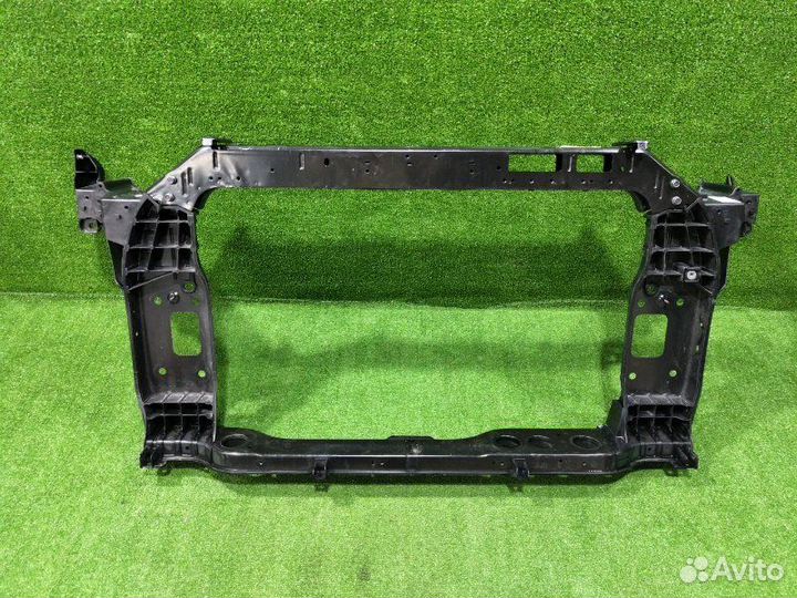 Рамка радиатора Kia Sportage