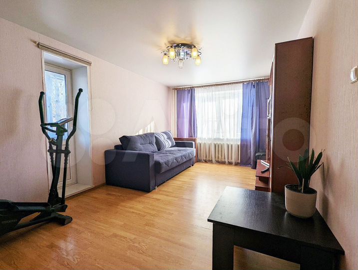 2-к. квартира, 58,8 м², 1/9 эт.