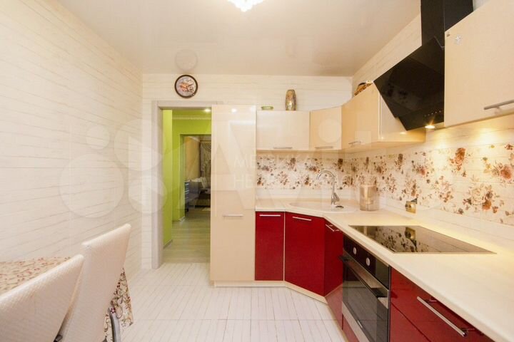 2-к. квартира, 56 м², 3/10 эт.