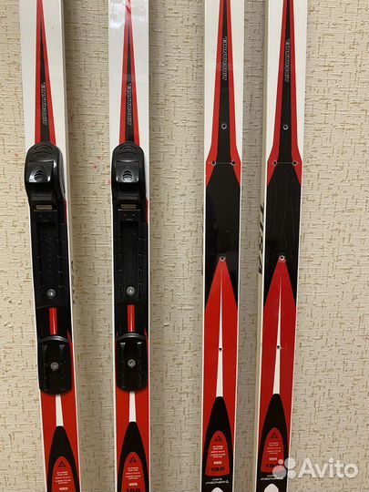 Лыжи беговые без насечек