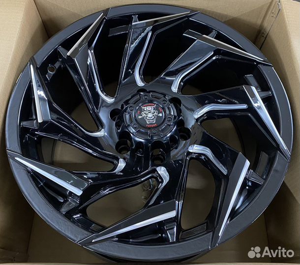 Диски r18 Off-road Fuel 6/139.7