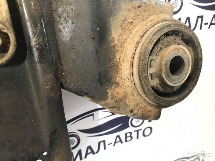 Подрамник Astra J