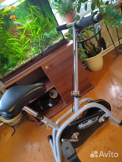 Велотренажер бу