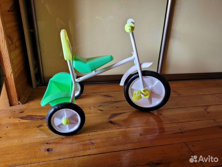 Детский трехколесный велосипед