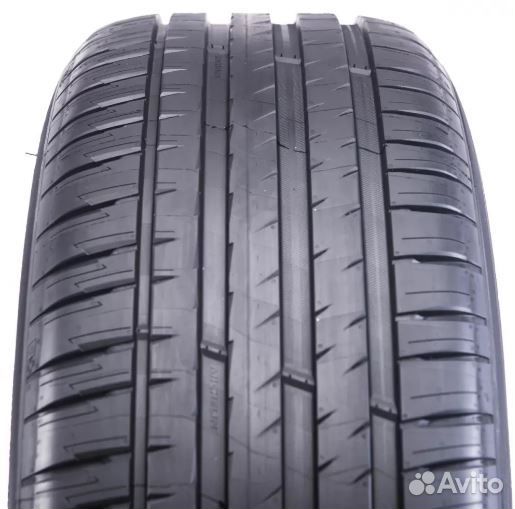 Michelin Pilot Sport 4 SUV 225/55 R19 99