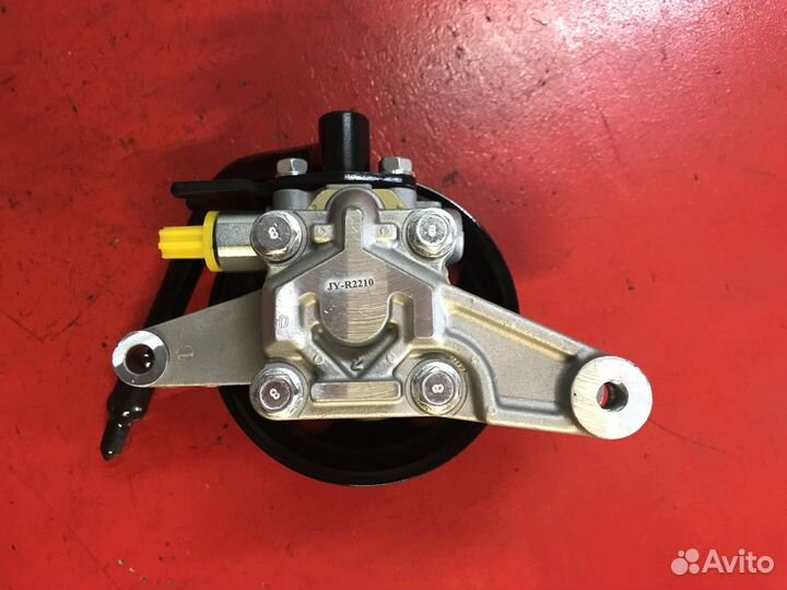 Насос гура Kia Rio 3 QB