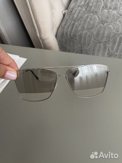 Солнцезащитные очки