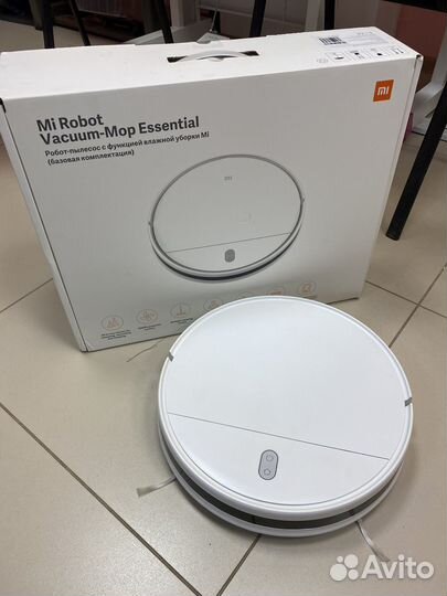 Робот пылесос xiaomi mop essential