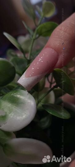 Наращивание ногтей