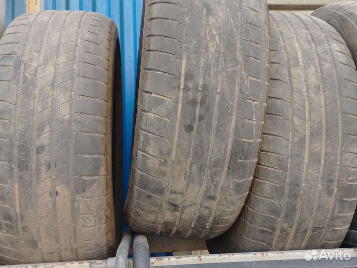 Bridgestone Turanza T005 215/60 R16 32Q