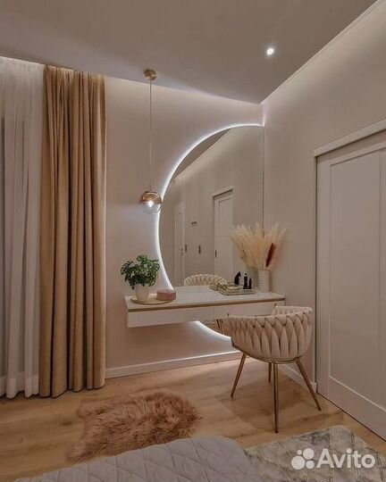 Туалетный столик с зеркалом на заказ