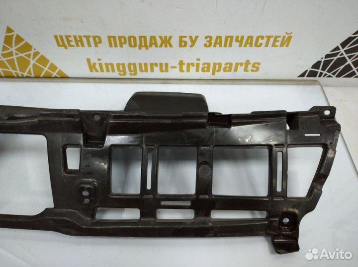 Основание решетки радиатора Suzuki Vitara 2 LY