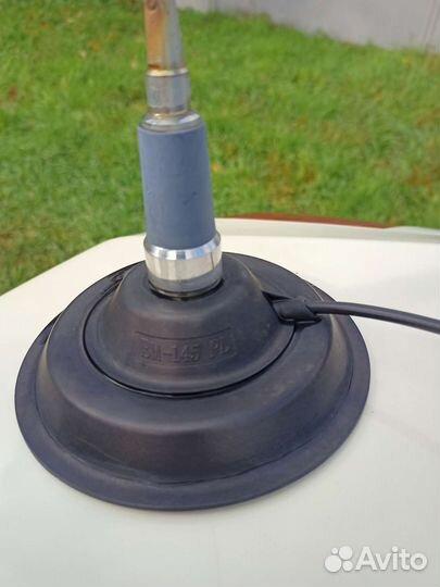 Автомобильная рация с антенной