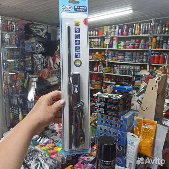 Антенна внутрисалонная активная с усилителем