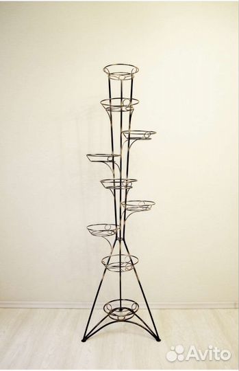 Подставка для цветов напольная металлическая