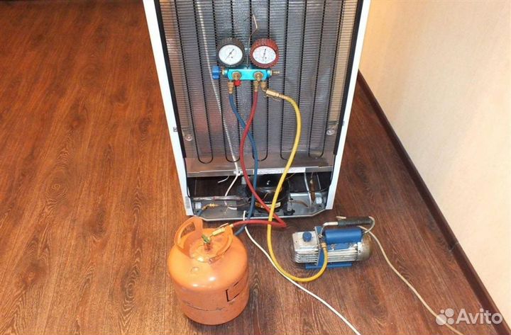 Ремонт стиральных машин и холодильников