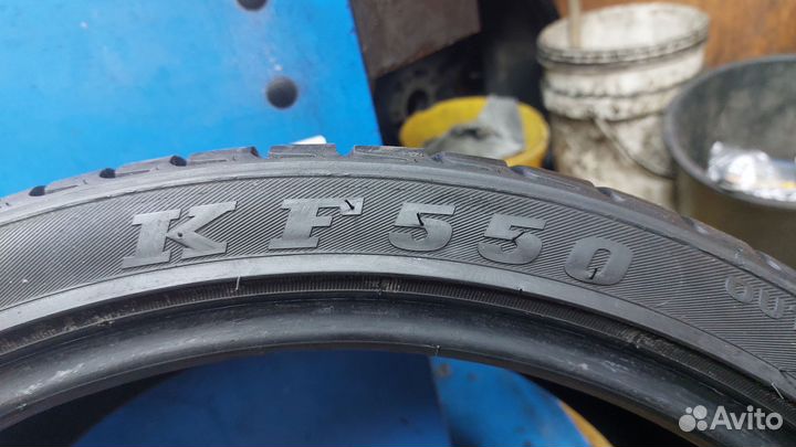 Kinforest KF-550 275/30 R20 97Y