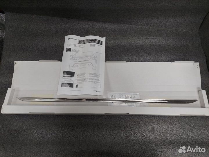 Молдинг крышки багажника Subaru BRZ (ZC)