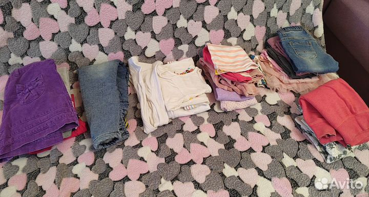3 пакета одежды на девочку 98-104