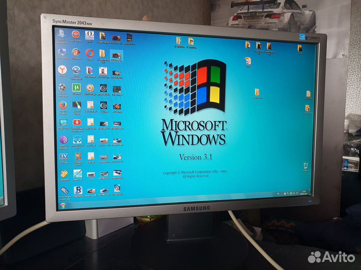 Монитор Samsung 20