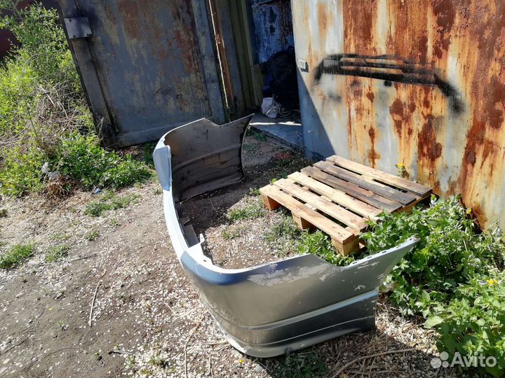 Продам бампер одиссей