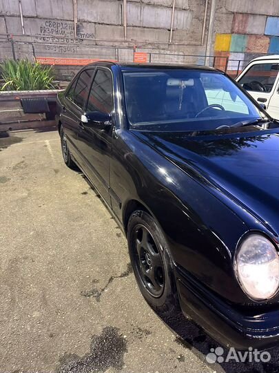 Mercedes-Benz E-класс 2.0 МТ, 1999, 356 000 км