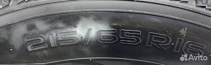 Nokian Tyres Hakkapeliitta R2 SUV 215/65 R16