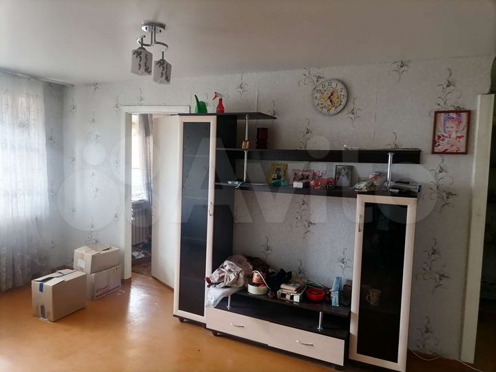 3-к. квартира, 56 м², 2/5 эт.