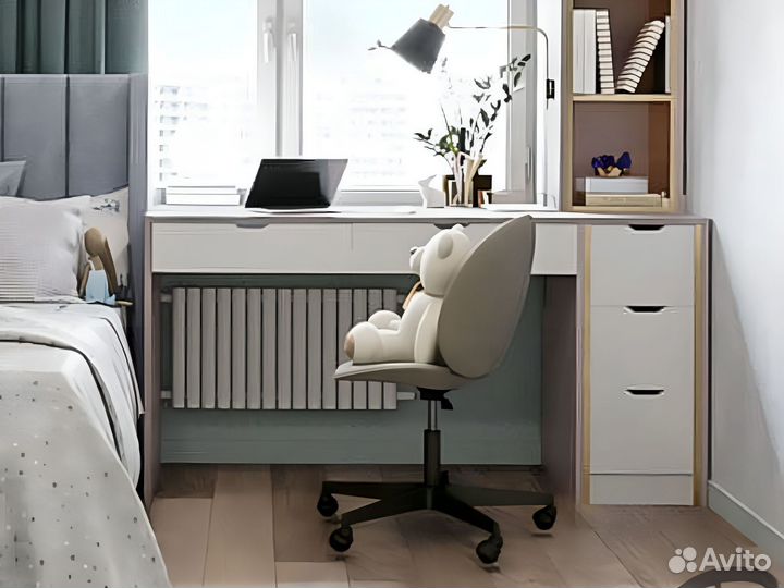 Стол у окна со шкафом в рассрочку