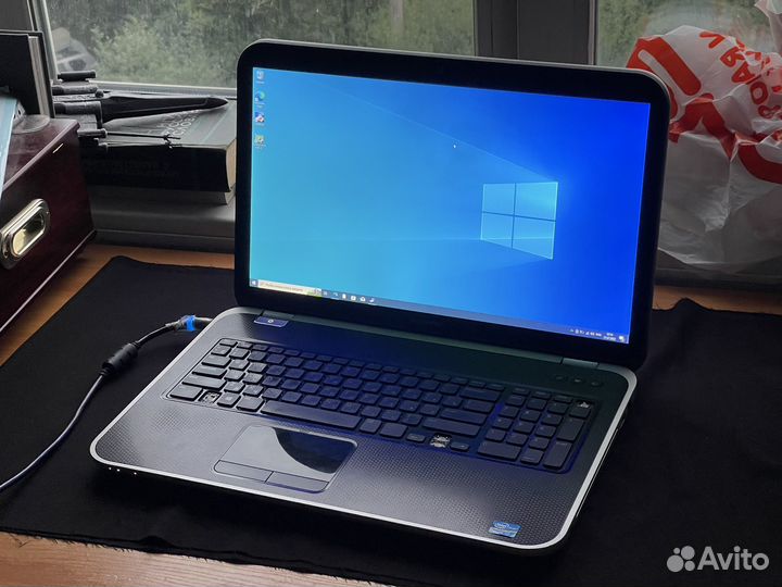 Dell Inspiron 7720